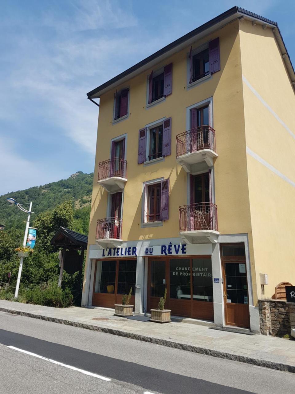 L'Atelier Du Reve Aparthotel Brides-les-Bains Buitenkant foto